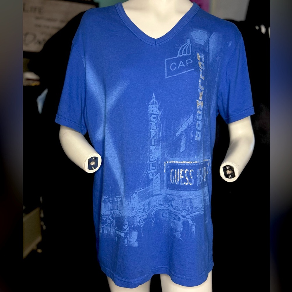 Guess V-Neck Blue Graphic Tee